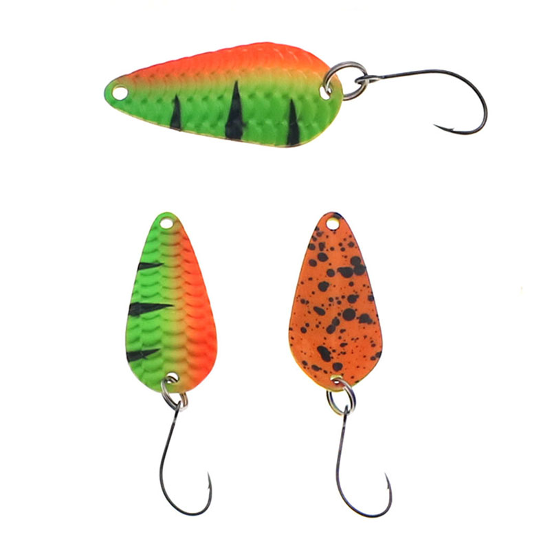 スプーンフィッシング用の回転フック付きスピニングベイト,人工 - Fishing Lure Spinner のレビューと価格